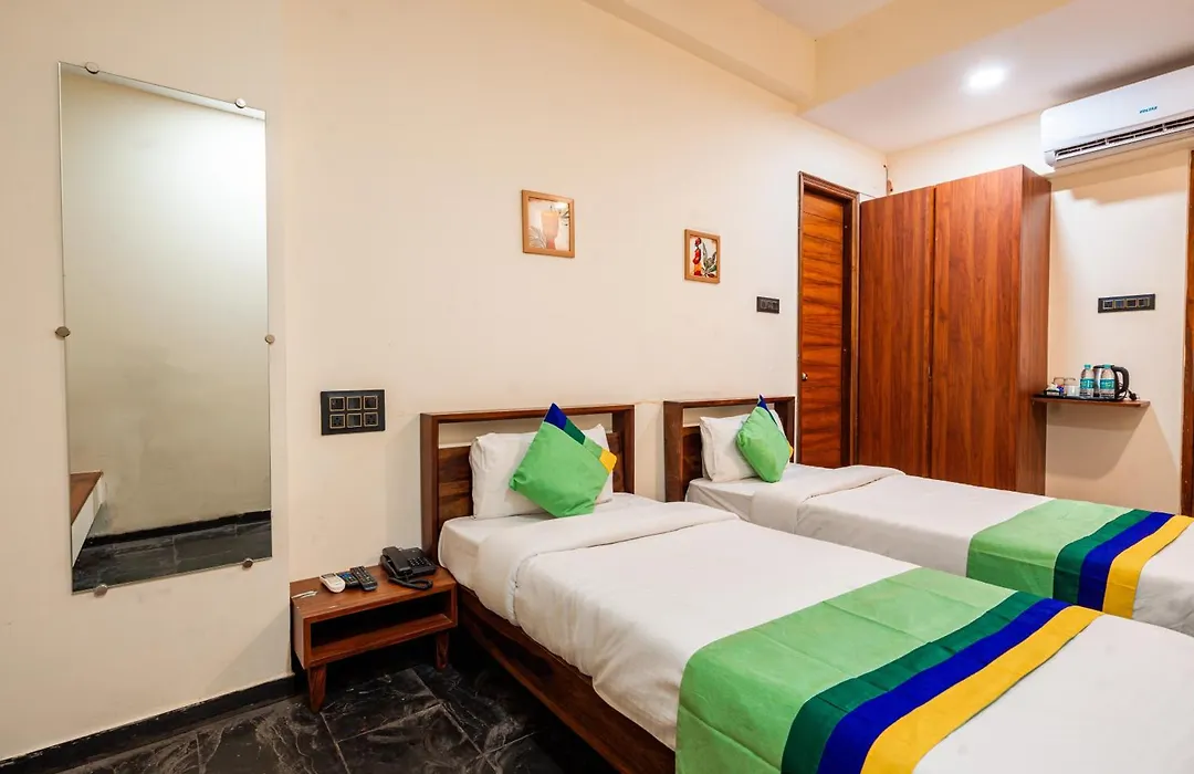 Treebo Premium The Memoir, Ramdaspeth-1